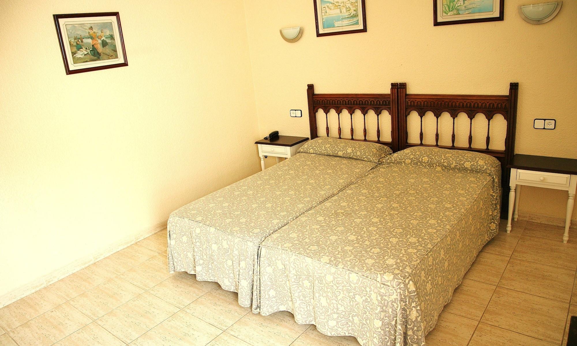 Villa Columbus Family Boutique Hotel ปาเกรา ภายนอก รูปภาพ