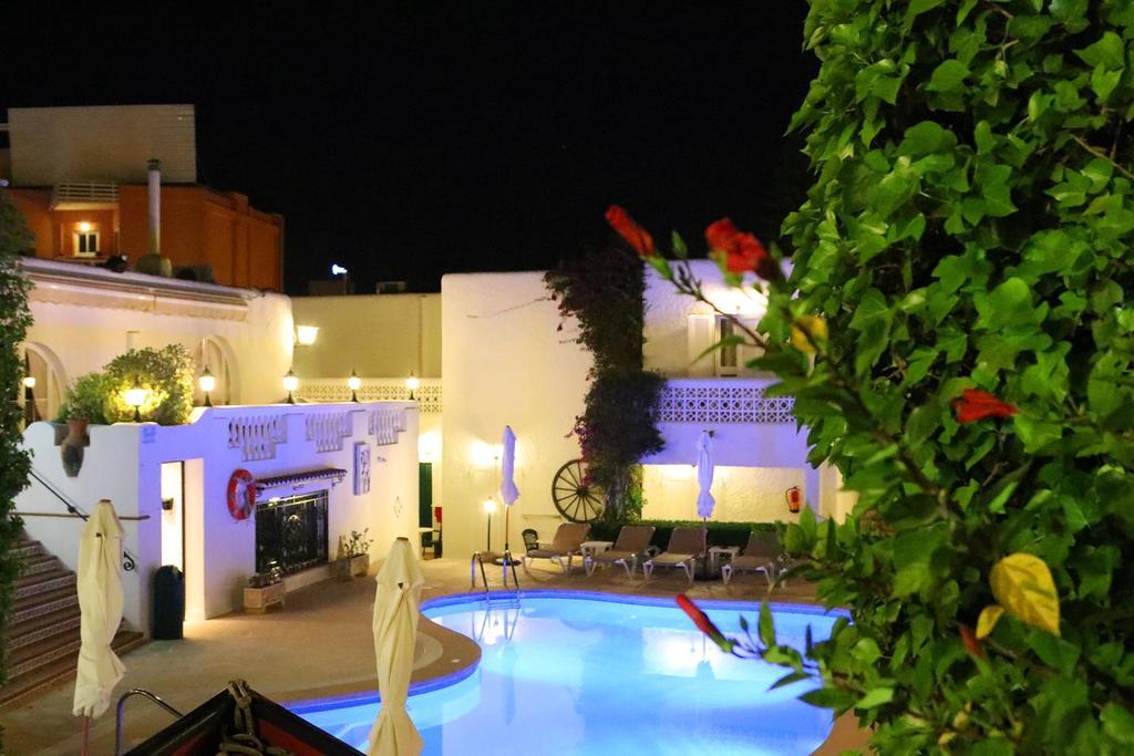 Villa Columbus Family Boutique Hotel ปาเกรา ภายนอก รูปภาพ