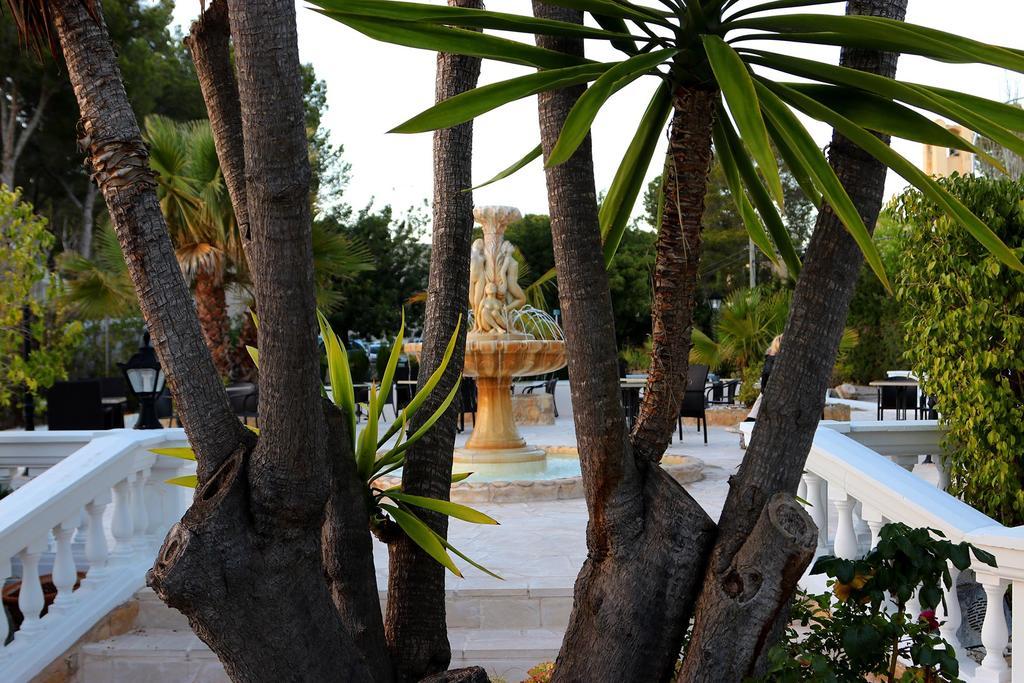 Villa Columbus Family Boutique Hotel ปาเกรา ภายนอก รูปภาพ